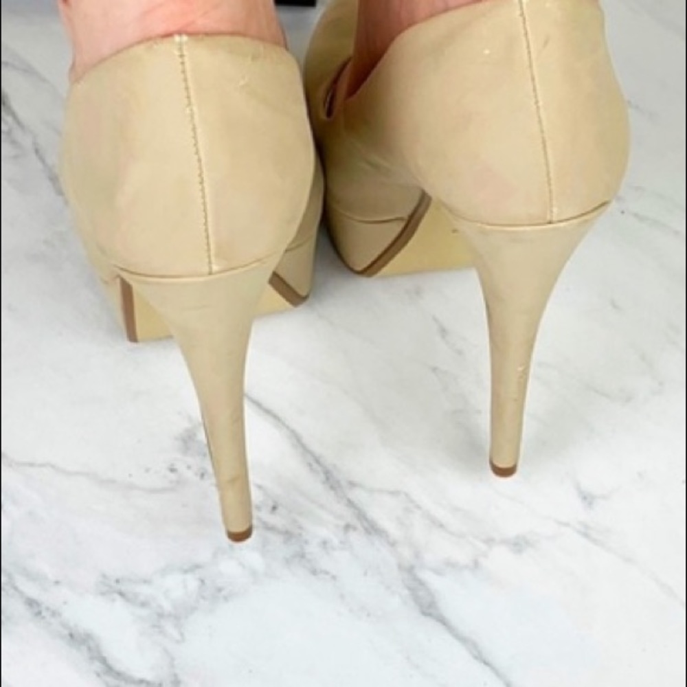 Anne Michelle tan pumps - Picture 3 of 6